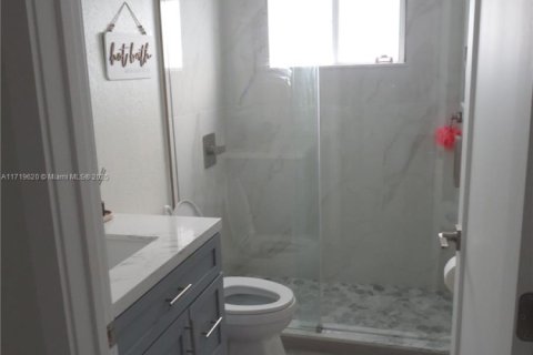 House in Homestead, Florida 3 bedrooms, 132.29 sq.m. № 1850625 - photo 20