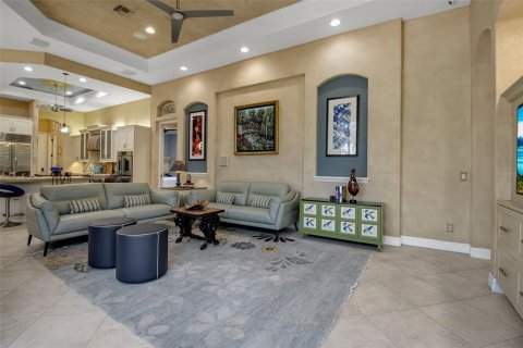 Villa ou maison à vendre à Lakewood Ranch, Floride: 4 chambres, 357.49 m2 № 2101353 - photo 15