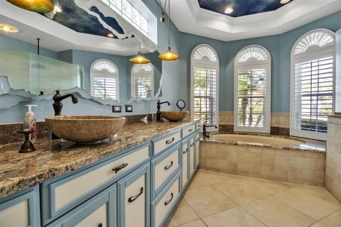 Villa ou maison à vendre à Lakewood Ranch, Floride: 4 chambres, 357.49 m2 № 2101353 - photo 21