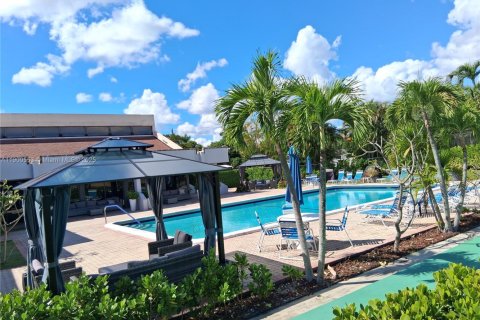 Condominio en alquiler en Sunrise, Florida, 2 dormitorios, 107.95 m2 № 1951510 - foto 21