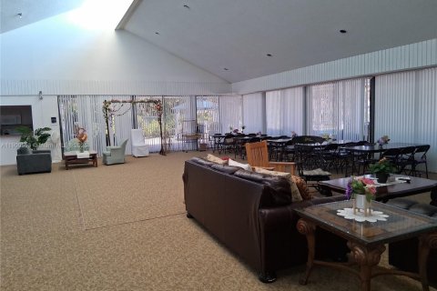 Condominio en alquiler en Sunrise, Florida, 2 dormitorios, 107.95 m2 № 1951510 - foto 27