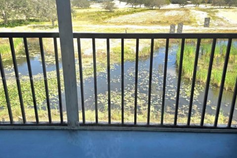 Condominio en alquiler en Sunrise, Florida, 2 dormitorios, 107.95 m2 № 1951510 - foto 17