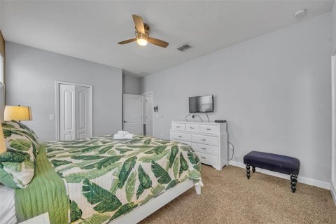 Casa en venta en Davenport, Florida, 8 dormitorios, 363.15 m2 № 2101517 - foto 18
