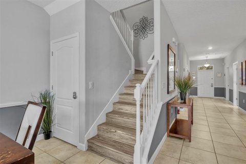 Casa en venta en Davenport, Florida, 8 dormitorios, 363.15 m2 № 2101517 - foto 25