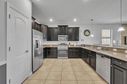 Casa en venta en Davenport, Florida, 8 dormitorios, 363.15 m2 № 2101517 - foto 5