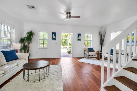 Casa en venta en Sarasota, Florida, 2 dormitorios, 138.98 m2 № 1721200 - foto 25