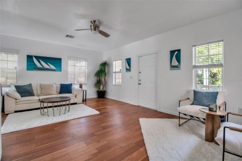 Casa en venta en Sarasota, Florida, 2 dormitorios, 138.98 m2 № 1721200 - foto 20