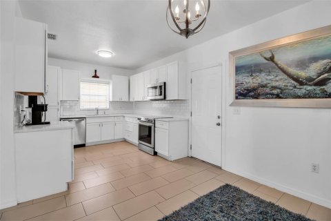 Casa en venta en Sarasota, Florida, 2 dormitorios, 138.98 m2 № 1721200 - foto 30