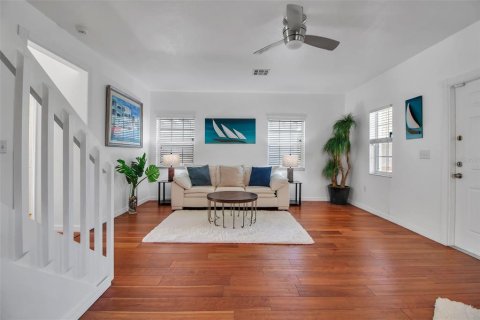 Casa en venta en Sarasota, Florida, 2 dormitorios, 138.98 m2 № 1721200 - foto 21