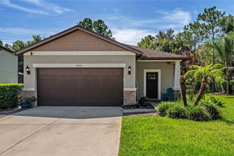Casa en venta en Wesley Chapel, Florida, 3 dormitorios, 144.93 m2 № 2221082 - foto 2