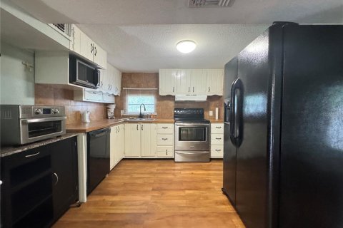 Casa en alquiler en Hudson, Florida, 1 dormitorio, 89.19 m2 № 1906094 - foto 8