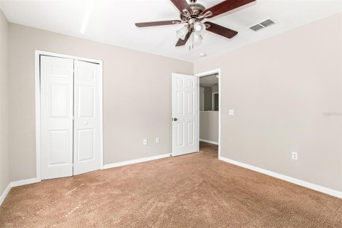 Casa en venta en Spring Hill, Florida, 6 dormitorios, 275.18 m2 № 2325161 - foto 18