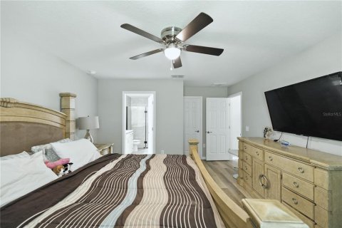 House in Ocala, Florida 3 bedrooms, 129.88 sq.m. № 1910679 - photo 10
