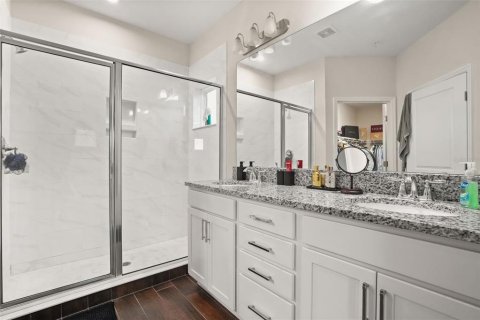 Townhouse in Orlando, Florida 2 bedrooms, 152.73 sq.m. № 2232397 - photo 20