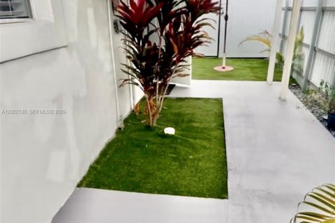 Apartment in Miami Gardens, Florida 2 bedrooms № 2067506