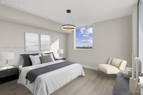 Copropriété à vendre à Miami, Floride: 2 chambres, 97.18 m2 № 1989079 - photo 29