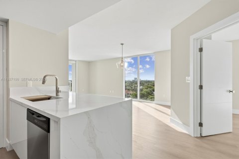 Copropriété à vendre à Miami, Floride: 2 chambres, 97.18 m2 № 1989079 - photo 12