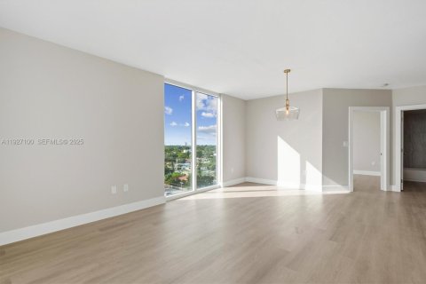 Copropriété à vendre à Miami, Floride: 2 chambres, 97.18 m2 № 1989079 - photo 18