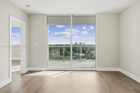 Copropriété à vendre à Miami, Floride: 2 chambres, 97.18 m2 № 1989079 - photo 23
