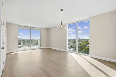 Copropriété à vendre à Miami, Floride: 2 chambres, 97.18 m2 № 1989079 - photo 15