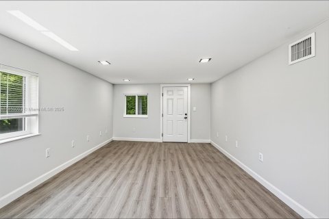 Casa en venta en Pompano Beach, Florida, 3 dormitorios, 110 m2 № 1857478 - foto 20