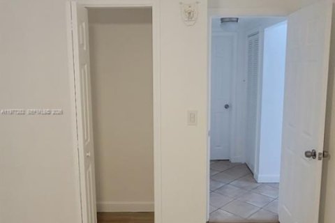 Villa ou maison à vendre à Boynton Beach, Floride: 3 chambres, 117.99 m2 № 2041989 - photo 12