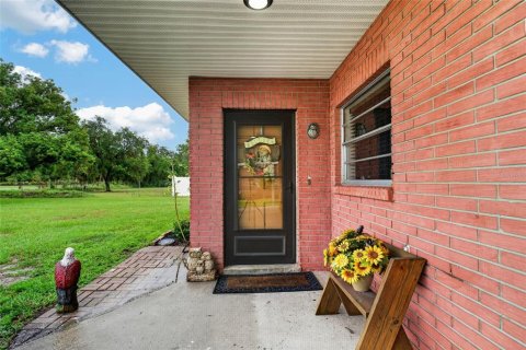 Villa ou maison à vendre à Winter Haven, Floride: 3 chambres, 201.78 m2 № 2289599 - photo 2