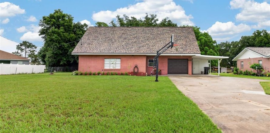 Villa ou maison à Winter Haven, Floride 3 chambres, 201.78 m2 № 2289599