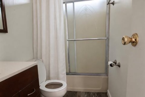 Apartment in New Port Richey, Florida 2 bedrooms, 71.35 sq.m. № 2379813 - photo 9