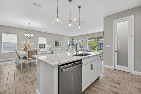 Casa en venta en Apollo Beach, Florida, 4 dormitorios, 193.61 m2 № 1899989 - foto 18
