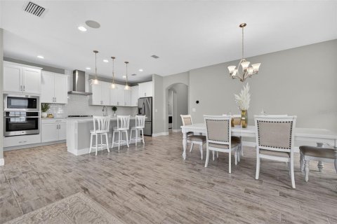 Casa en venta en Apollo Beach, Florida, 4 dormitorios, 193.61 m2 № 1899989 - foto 9