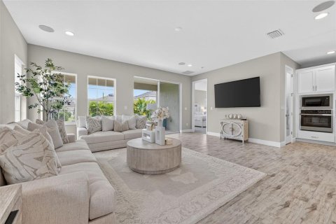 Casa en venta en Apollo Beach, Florida, 4 dormitorios, 193.61 m2 № 1899989 - foto 7