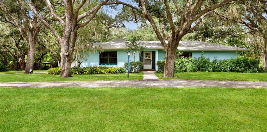 Villa ou maison à Sarasota, Floride 3 chambres, 143.16 m2 № 2402757