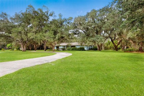 Villa ou maison à vendre à Sarasota, Floride: 3 chambres, 143.16 m2 № 2402757 - photo 5