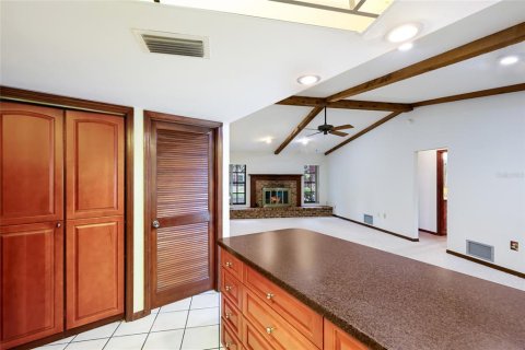 Villa ou maison à vendre à Sarasota, Floride: 3 chambres, 143.16 m2 № 2402757 - photo 18