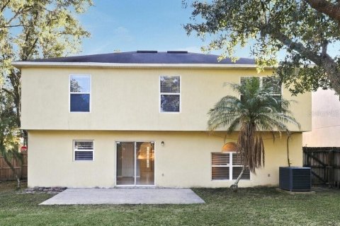 Villa ou maison à louer à Tampa, Floride: 4 chambres, 206.43 m2 № 2433328 - photo 16