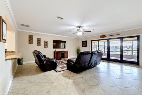 Villa ou maison à vendre à Apollo Beach, Floride: 4 chambres, 277.68 m2 № 2124248 - photo 21