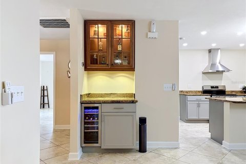 Villa ou maison à vendre à Apollo Beach, Floride: 4 chambres, 277.68 m2 № 2124248 - photo 10