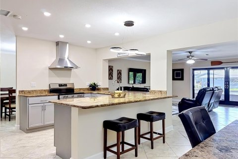 Villa ou maison à vendre à Apollo Beach, Floride: 4 chambres, 277.68 m2 № 2124248 - photo 13