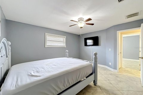 Villa ou maison à vendre à Apollo Beach, Floride: 4 chambres, 277.68 m2 № 2124248 - photo 27