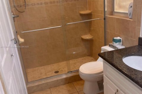 Купить виллу или дом в Лихай-Эйкерс, Флорида 6 спален, 224.82м2, № 1978787 - фото 17