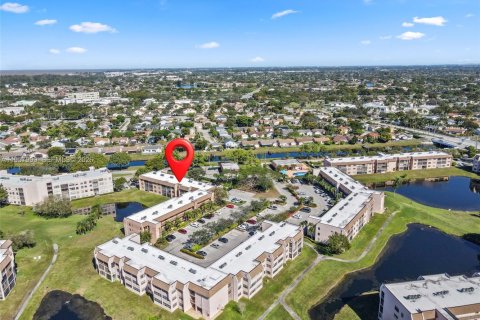 Купить кондоминиум в Санрайз, Флорида 2 спальни, 78.97м2, № 2020645 - фото 27