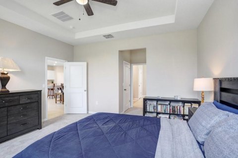 House in Bradenton, Florida 4 bedrooms, 189.99 sq.m. № 1903063 - photo 24
