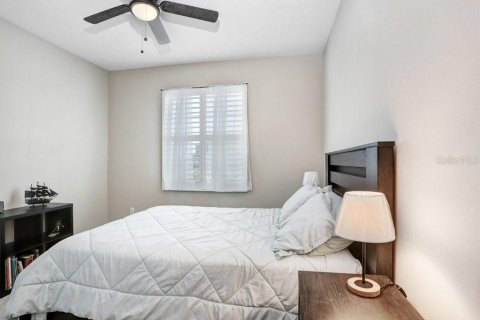 House in Bradenton, Florida 4 bedrooms, 189.99 sq.m. № 1903063 - photo 28
