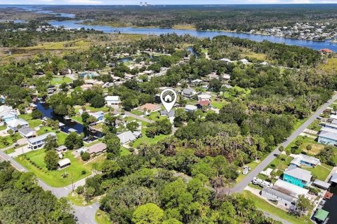 Casa en venta en Crystal River, Florida, 3 dormitorios, 124.3 m2 № 2333943 - foto 5
