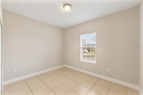 Villa ou maison à vendre à Poinciana, Floride: 4 chambres, 146.79 m2 № 2418916 - photo 21