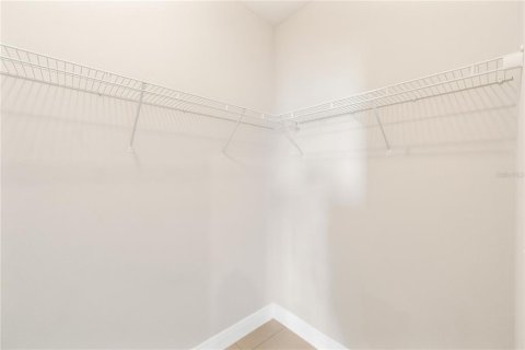 Villa ou maison à vendre à Poinciana, Floride: 4 chambres, 146.79 m2 № 2418916 - photo 19