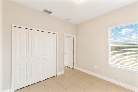 Villa ou maison à vendre à Poinciana, Floride: 4 chambres, 146.79 m2 № 2418916 - photo 26