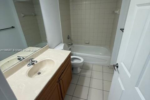 Купить кондоминиум в Майами, Флорида 2 спальни, 82.96м2, № 1948131 - фото 16