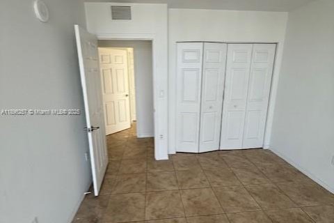 Купить кондоминиум в Майами, Флорида 2 спальни, 82.96м2, № 1948131 - фото 14